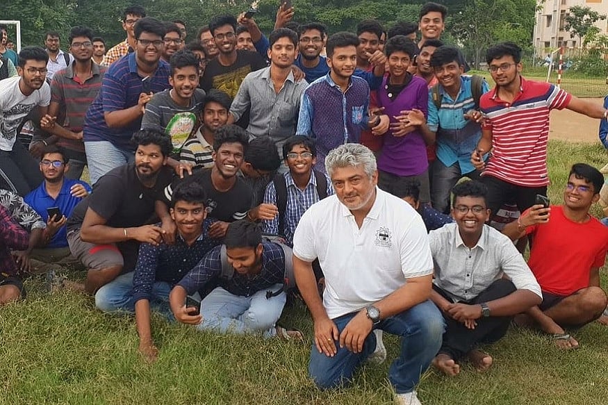 ரசிகர்கள் கொண்டாடும் ரோல்மாடல் - தேசிய துப்பாக்கிச் சுடுதல் போட்டிக்கு தகுதி பெற்றார் அஜித்!