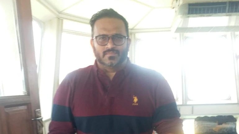 தூத்துக்குடிக்கு வந்த கப்பலில் மாலத்தீவு முன்னாள் துணை அதிபர் : நடுக்கடலில் கைது செய்த கடலோர காவல்படை!