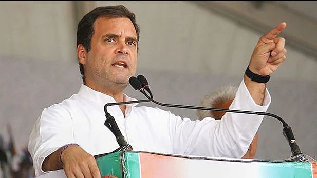 ப.சிதம்பரத்தின் மரியாதையை கெடுக்க சி.பி.ஐ-யை பா.ஜ.க பயன்படுத்துகிறது : ராகுல் காந்தி !