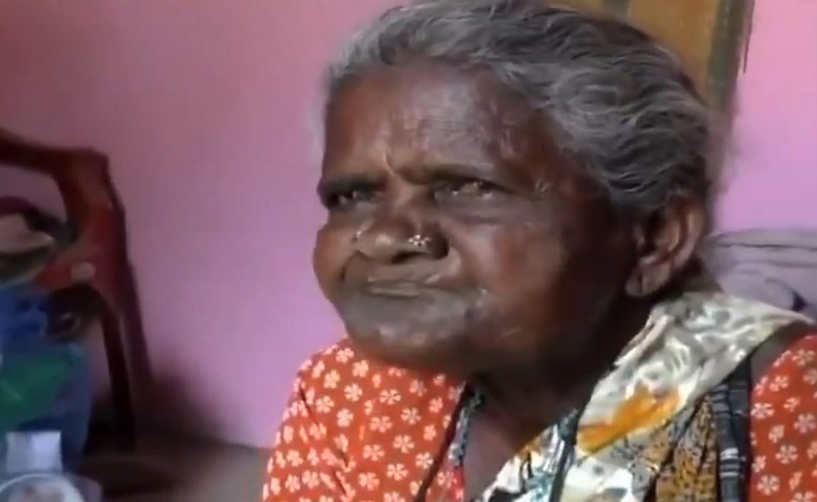 40 ஆண்டுகளாக மண்ணை சாப்பிட்டு உயிர் வாழும் மூதாட்டி: தூத்துக்குடியில் விநோதம்!