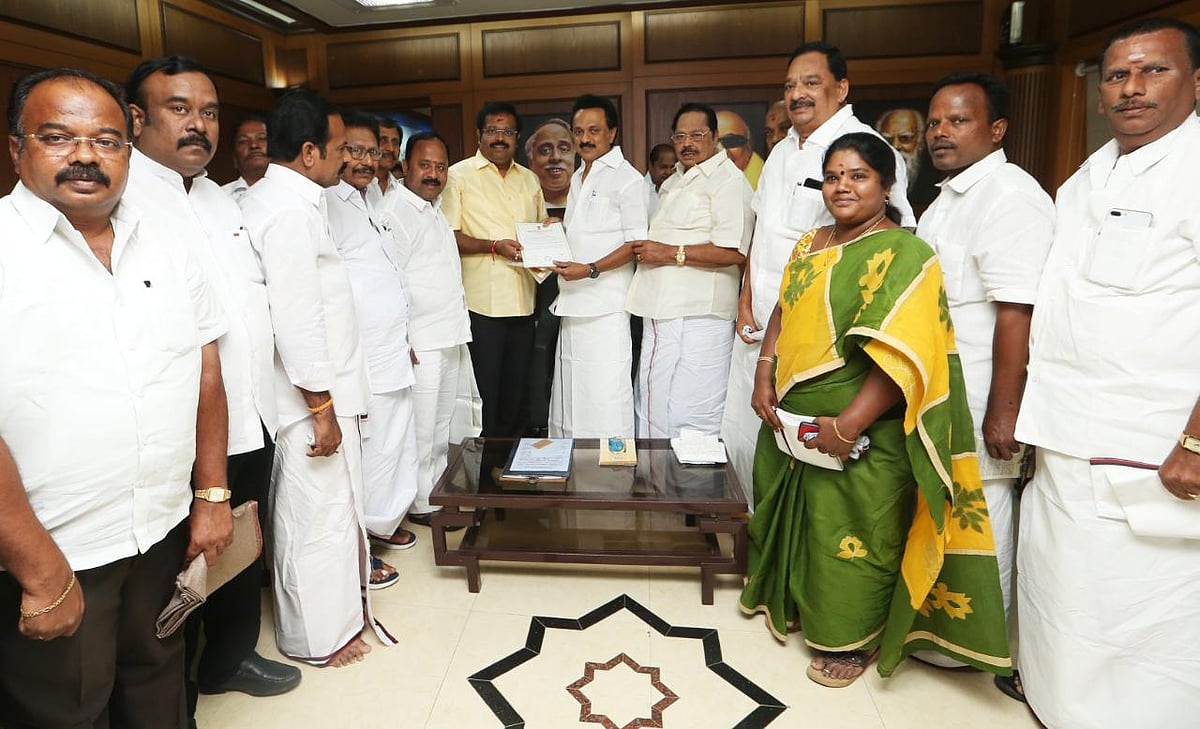 வேலூர் தேர்தல் வெற்றி... பெரியார், அண்ணா, கலைஞர் நினைவிடங்களில் மு.க.ஸ்டாலின் தலைமையில் மரியாதை! (ஆல்பம்)