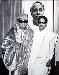 தமிழகத்தின் வரலாறு தலைவர் கலைஞர்  - அரிய புகைப்படங்களின் தொகுப்பு (album)