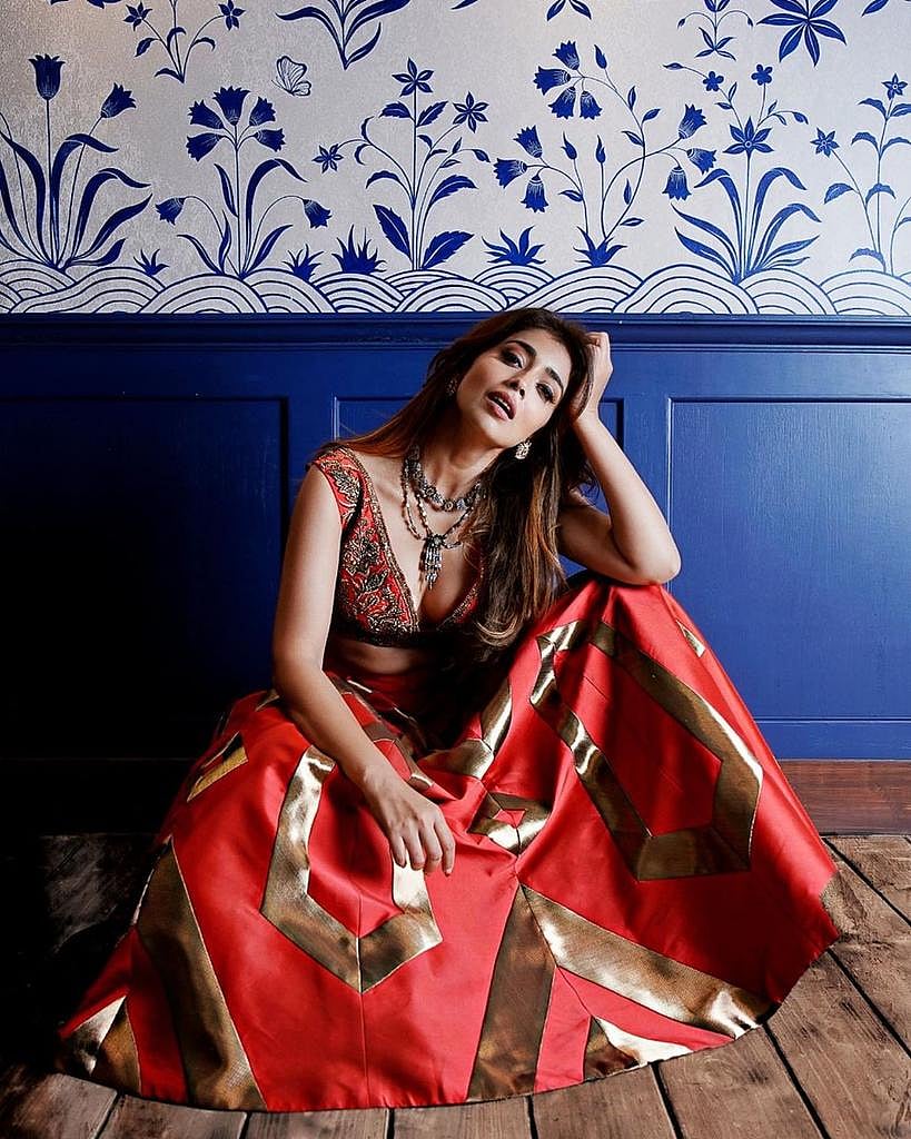  ‘பர்த்டே பொண்ணு’ ஸ்ரேயாவின் லேட்டஸ்ட் க்ளிக் புகைப்படங்கள்! #Album