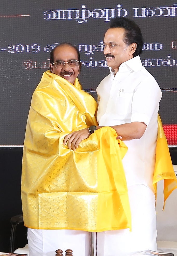 ஆட்சி முடிவதற்குள் வெளிநாடுகளுக்கு சுற்றுலா செல்ல அமைச்சர்கள் முடிவெடுத்துவிட்டார்கள் - மு.க.ஸ்டாலின்