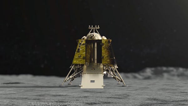 சந்திரயான் 2 ஆராய்ச்சிக்காக ஒரு ரூபாய் கூட பெறாமல் உதவிய நாமக்கல் மக்கள் : ஆச்சர்ய தகவல்!