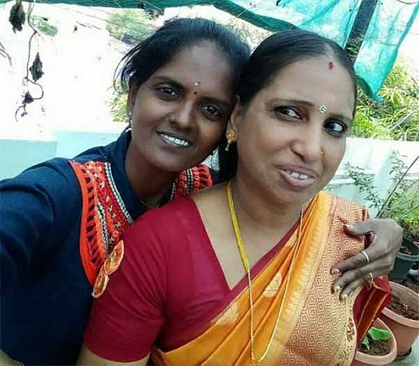 மகளுடன் நளினி