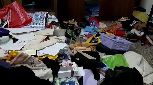 திருட வந்த வீட்டில் சமைத்து சாப்பிட்டு விட்டு 5 லட்சம் பணம், 50 பவுன் நகையைக் கொள்ளையடித்த மர்ம நபர்கள் !