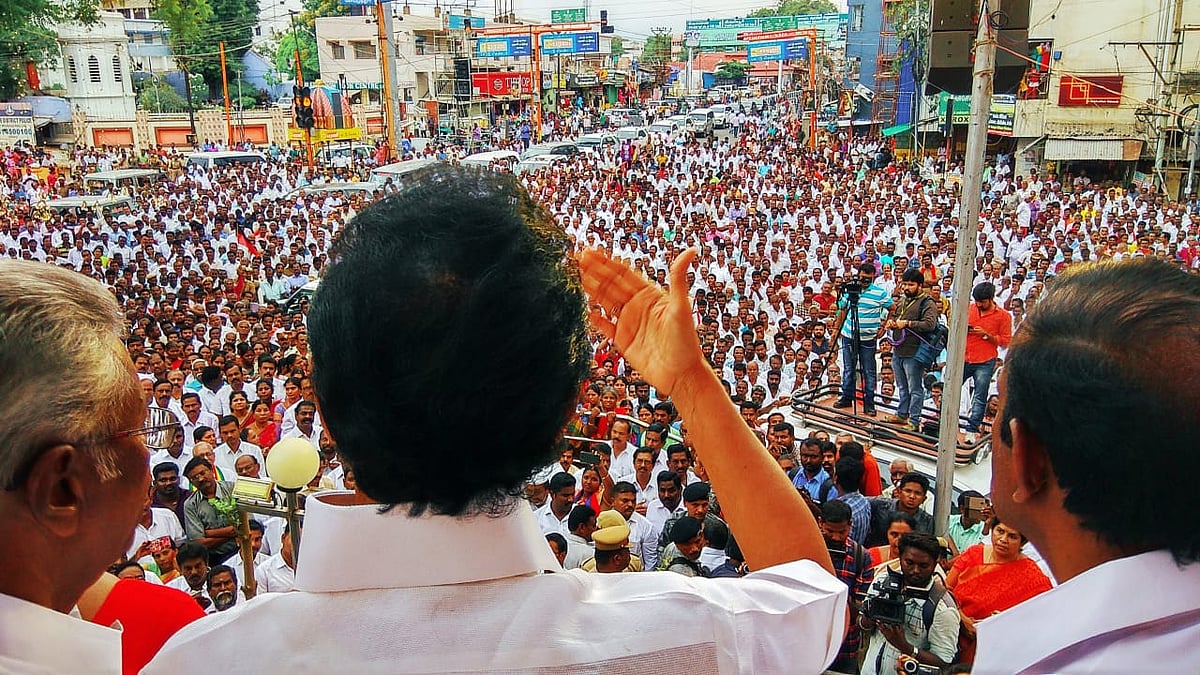 கலைஞரின் வாழ்க்கையே பெரும் போராட்டம் தான் - கலைஞர் சிலை திறப்பு விழாவில் மு.க.ஸ்டாலின் பேச்சு