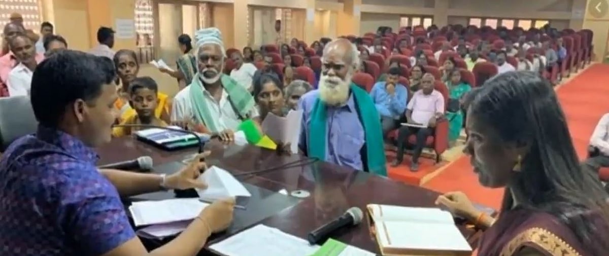 “பி.வி.சிந்துவை எனக்கு திருமணம் செஞ்சுவைங்க” - கலெக்டரிடம் முதியவர் நூதன மனு!