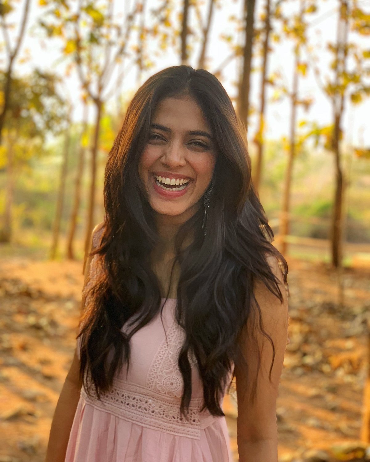 விஜய்க்கு ஜோடி... மாளவிகா மோகனனின் லேட்டஸ்ட் புகைப்படங்கள்! (ALBUM)