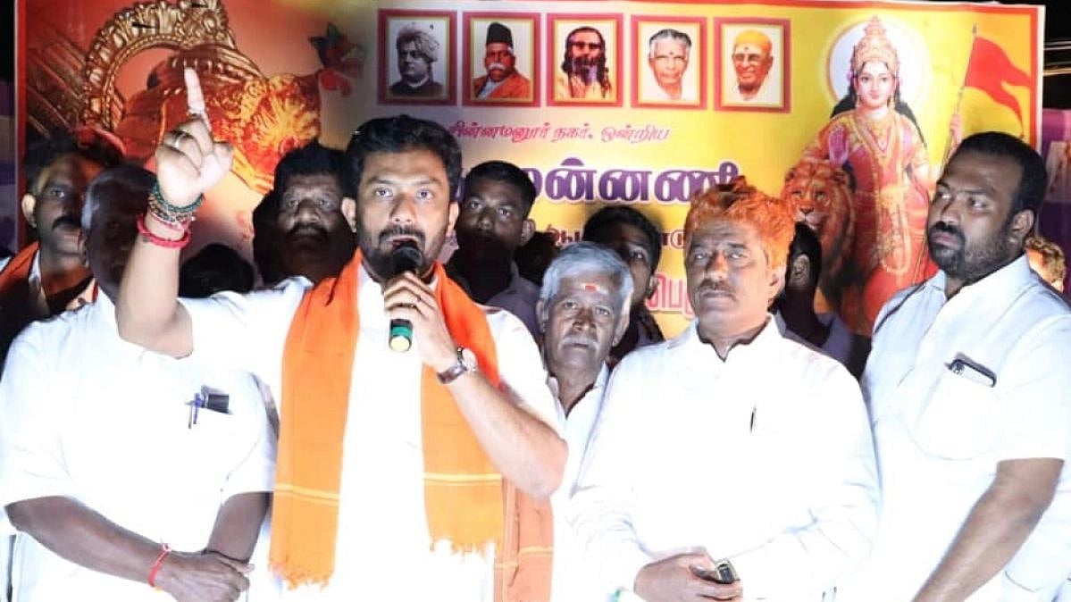 “நாம எல்லோரும் இந்துக்கள்... புதிய பாரதத்தை உருவாக்குவோம்’’ : பா.ஜ.க-வின் ஊதுகுழலாகவே மாறிய ஓ.பி.ஆர்!