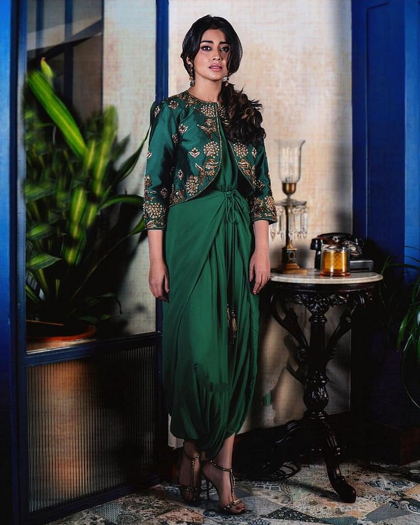  ‘பர்த்டே பொண்ணு’ ஸ்ரேயாவின் லேட்டஸ்ட் க்ளிக் புகைப்படங்கள்! #Album