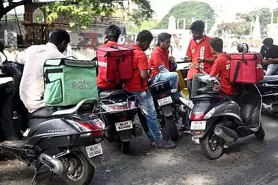 உணவு எடுத்து வரும் டெலிவரி பாய்களிடம் திட்டமிட்டு கொள்ளை : 1 வருடமாக கைவரிசை காட்டிய ‘பலே’ கொள்ளையன்!