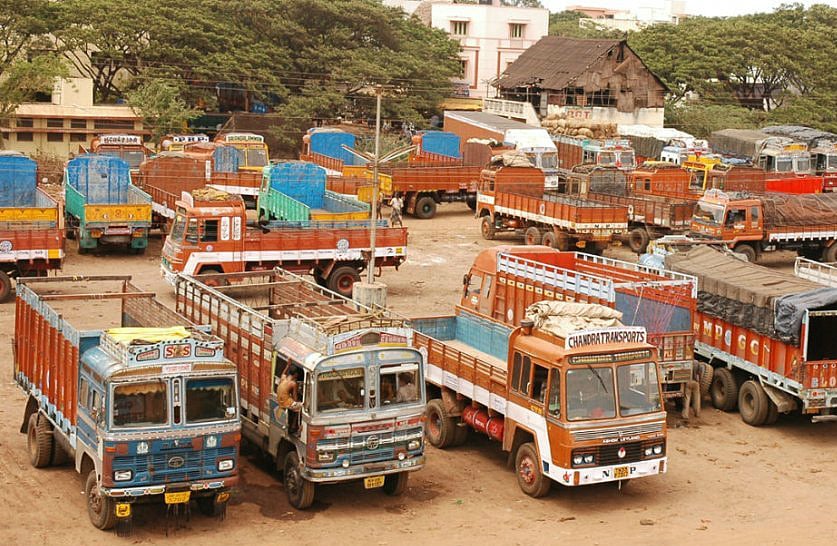 புதிய அபராத முறையை வாபஸ் பெறாவிடில் போராட்டம் வெடிக்கும்: சரக்கு லாரி உரிமையாளர்கள் எச்சரிக்கை!