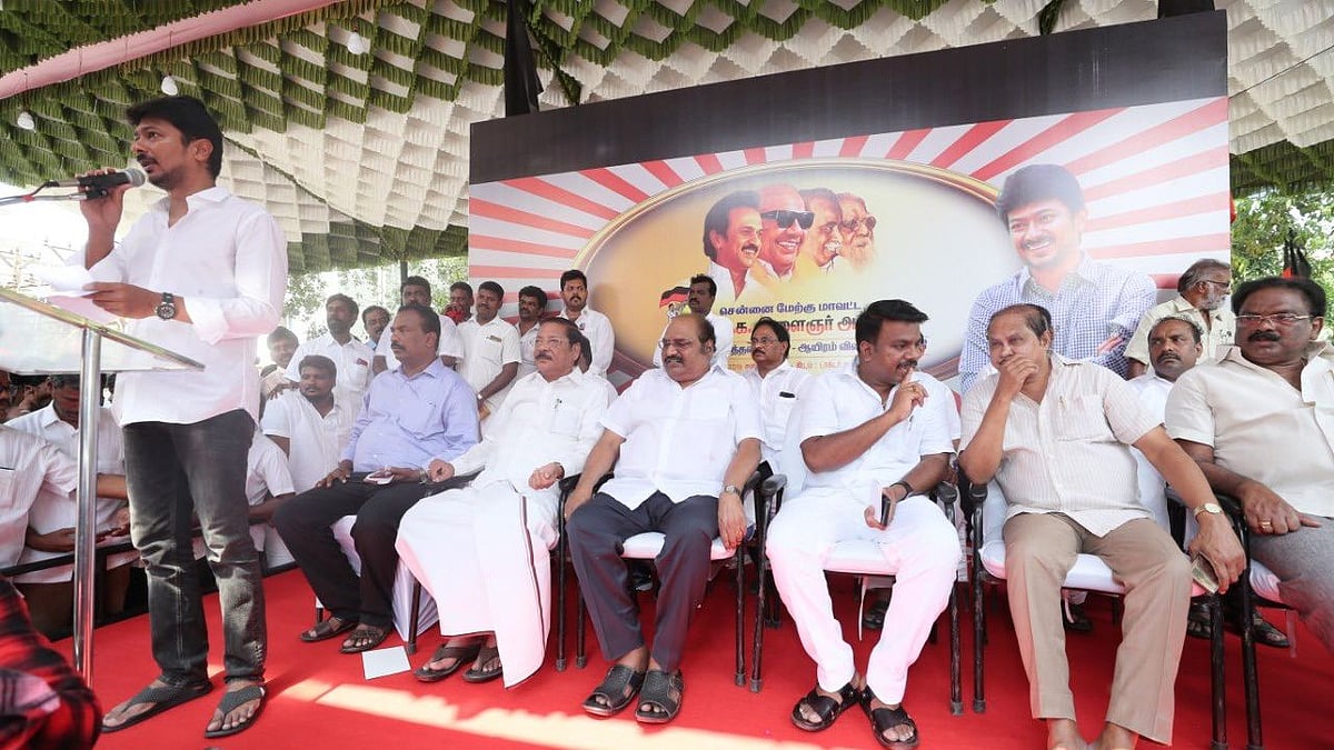 தி.மு.க-வில் இணைய ஆர்வம் காட்டும் இளைஞர்கள் : பெரும் பாய்ச்சலில் உறுப்பினர் சேர்க்கை - உதயநிதி உற்சாகம்