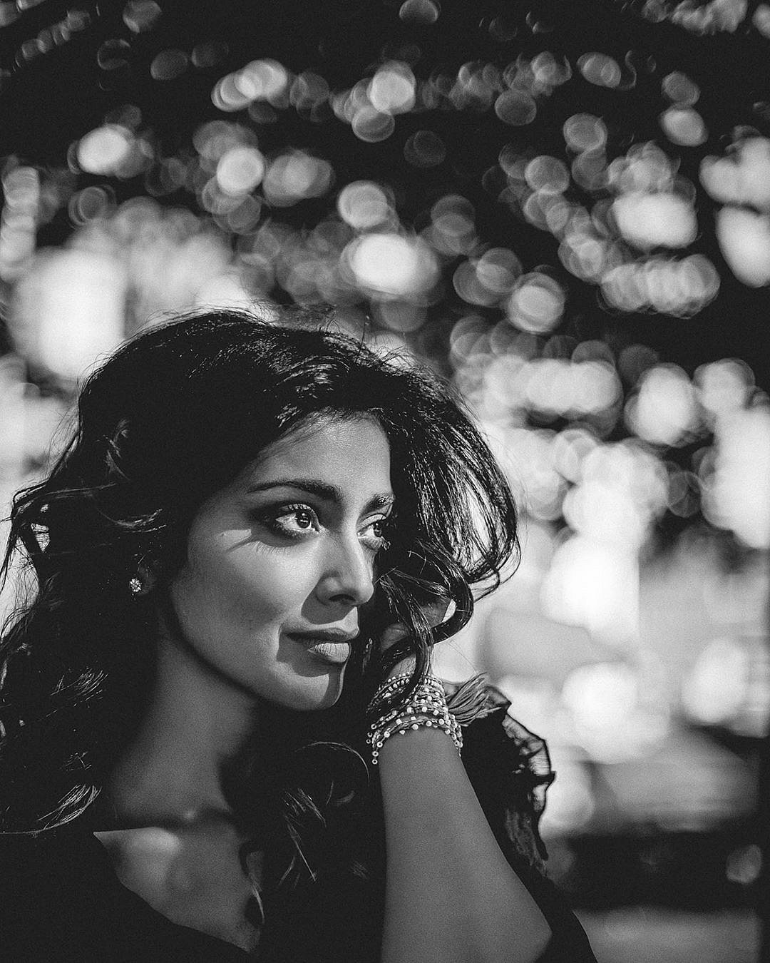  ‘பர்த்டே பொண்ணு’ ஸ்ரேயாவின் லேட்டஸ்ட் க்ளிக் புகைப்படங்கள்! #Album