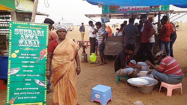 “கடல் உணவு வகைகளில் கலக்கும் சுந்தரி அக்கா கடை” : பாதுகாப்பான உணவு என உணவு பாதுகாப்புத் துறை அங்கீகாரம்!