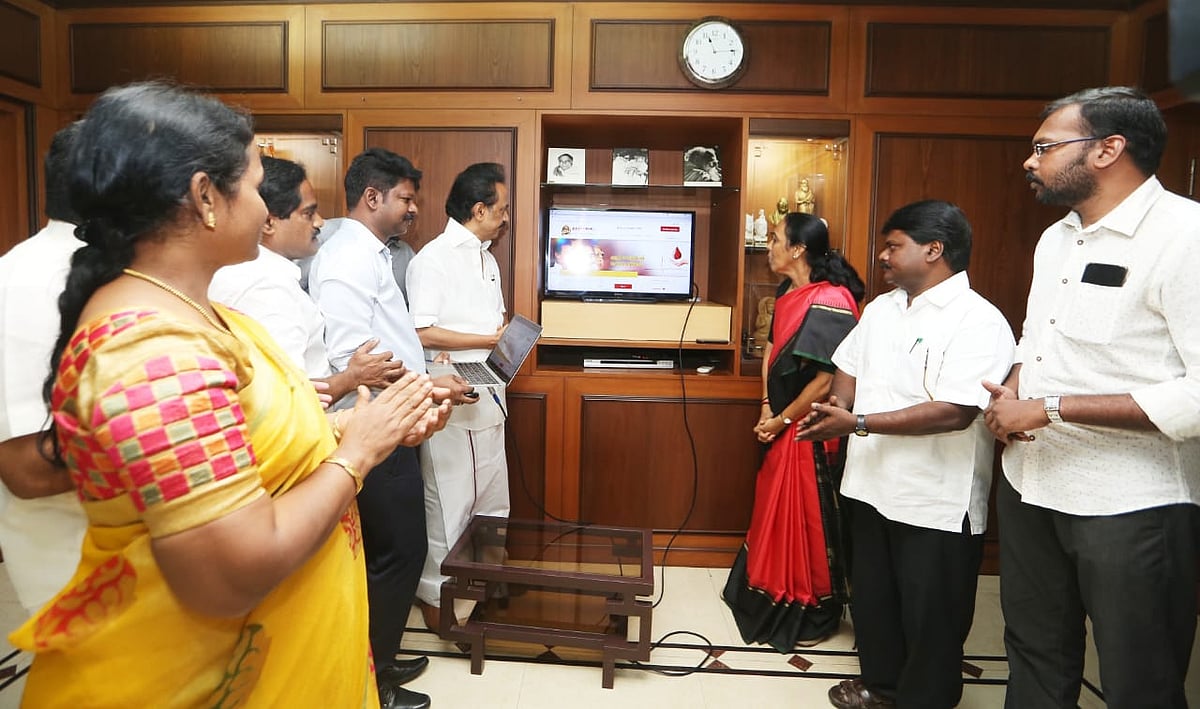 தி.மு.க சார்பில் 24 மணிநேரமும் செயல்படும் ‘குருதிக் கொடை செயலி’ : அறிமுகம் செய்துவைத்த மு.க.ஸ்டாலின்!