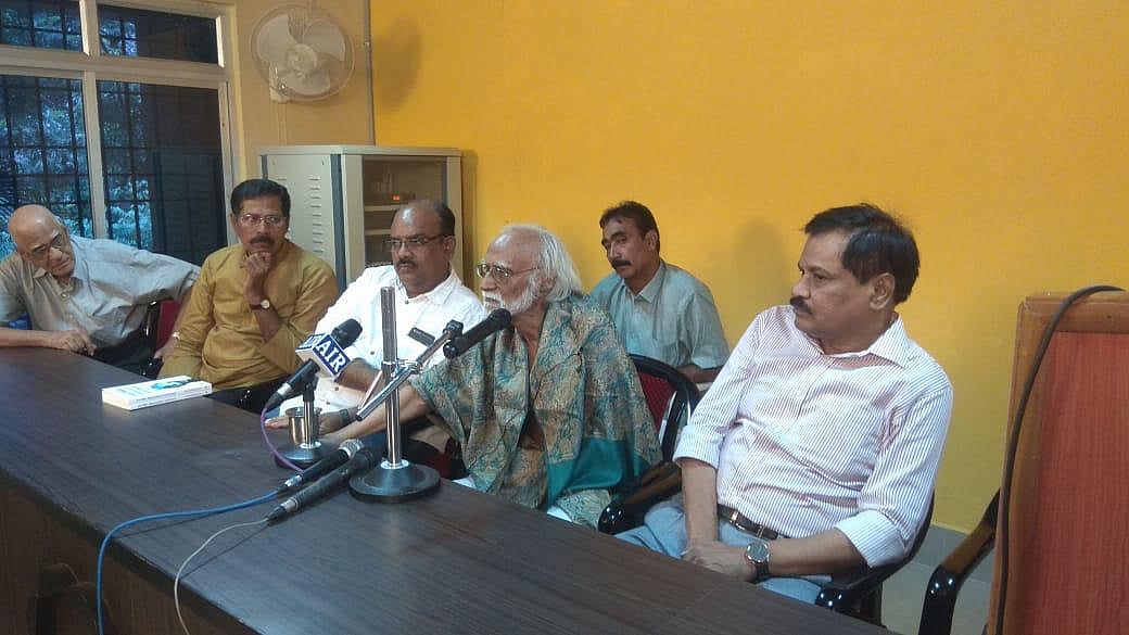 “இந்தியை மீண்டும் திணிப்பவர்களுக்கு அடி விழும்” - சாகித்ய அகடாமி விருதுபெற்ற எழுத்தாளர் கி.ரா!