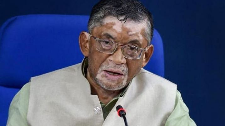 “வடஇந்தியாவில் வேலைக்குத் தகுதியானவர்கள் இல்லை” - அமைச்சர் சந்தோஷ் குமார் கங்வார் சர்ச்சை பேச்சு!