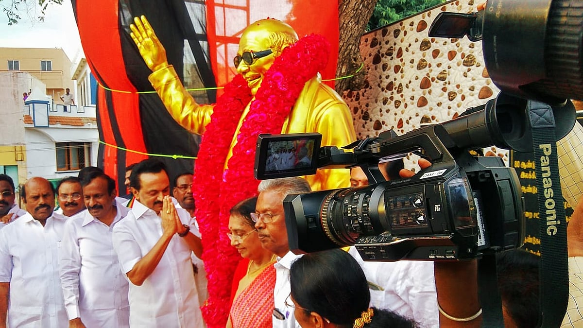 கலைஞரின் வாழ்க்கையே பெரும் போராட்டம் தான் - கலைஞர் சிலை திறப்பு விழாவில் மு.க.ஸ்டாலின் பேச்சு