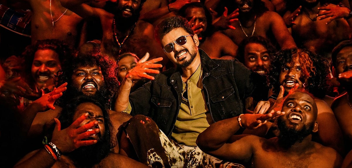 “பிகில் ஸ்பெஷல் ஷோ இருக்கட்டும்; முதலில் பஸ் கட்டணத்தை குறையுங்க” - ட்விட்டரில் கொதித்த விஜய் ரசிகர்கள்!