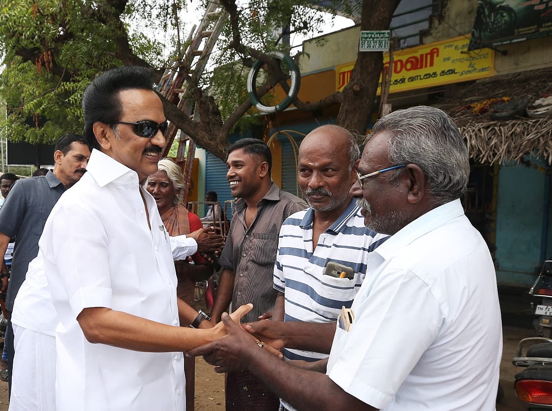 நாட்டைக் காக்க பணியாற்றிய ரூபி மனோகரனை தொகுதியையும் காப்பாற்றச் செய்யுங்கள் - ஸ்டாலின் பிரசாரம் (ஆல்பம்)