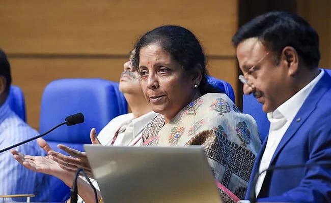 “மன்மோகன் சிங்கின் பொருளாதார கொள்கையை பின்பற்றுங்கள்” : பா.ஜ.கவுக்கு நிர்மலா சீதாராமனின் கணவர் அட்வைஸ்!