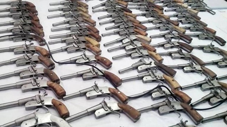 கள்ளத்துப்பாக்கி வைத்திருந்தால் வாழ்நாள் சிறை : வருகிறது ஆயுதங்களுக்கான சட்டத்திருத்த மசோதா 