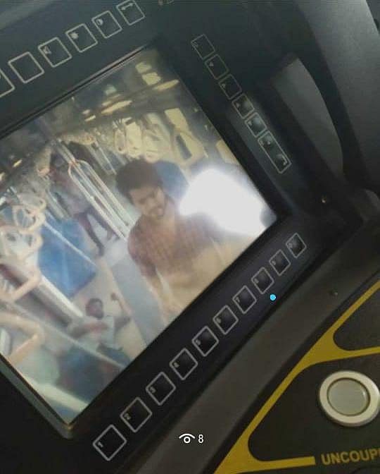 ரசிகர்களை மகிழ்ச்சியில் திக்குமுக்காடச் செய்த நடிகர் விஜய் - வைரல் வீடியோ : விஜய்64 கெட்டப் இதுவா ?