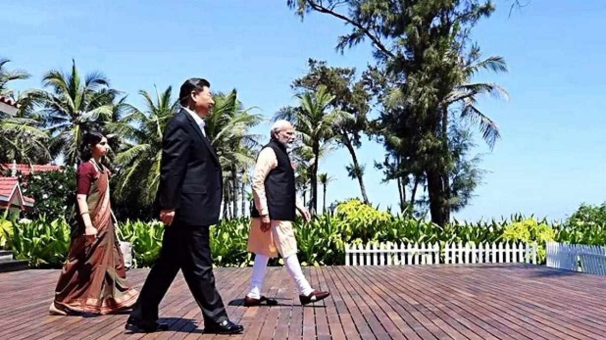 மோடி - ஜின்பிங் இரண்டாம் நாள் சந்திப்பில்  அனைவரின் கவனத்தையும் ஈர்த்த இளம்பெண் : யார் தெரியுமா ?