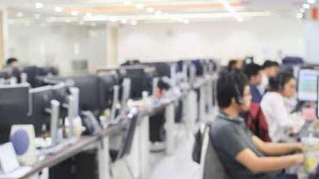 பொதுமக்களே உஷார்... வங்கி கடன் வாங்கி தருவதாக கூறி பணம் பறிப்பு : போலி கால் சென்டரின் மோசடி அம்பலம்! 