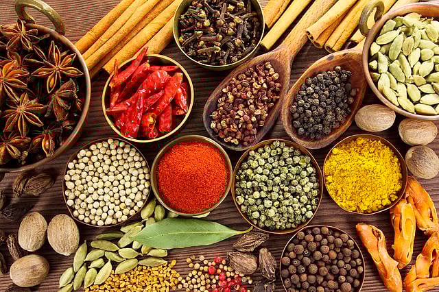 நெருங்கும் தீபாவளி பண்டிகை... கிடுகிடுவென உயரும் மளிகைப் பொருட்களின் விலை - பொதுமக்கள் திண்டாட்டம்!
