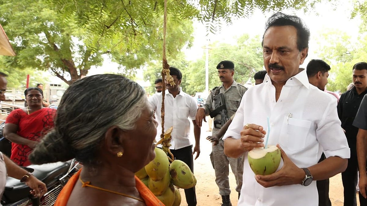நாட்டைக் காக்க பணியாற்றிய ரூபி மனோகரனை தொகுதியையும் காப்பாற்றச் செய்யுங்கள் - ஸ்டாலின் பிரசாரம் (ஆல்பம்)