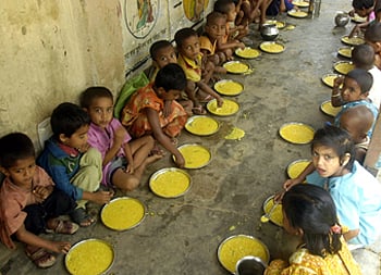 “இந்தியாவில் 5 வயதிற்குள் 69% குழந்தைகள் ஊட்டச்சத்து குறைவால் மரணம்”: யுனிசெப் வெளியிட்ட அதிர்ச்சி தகவல்!