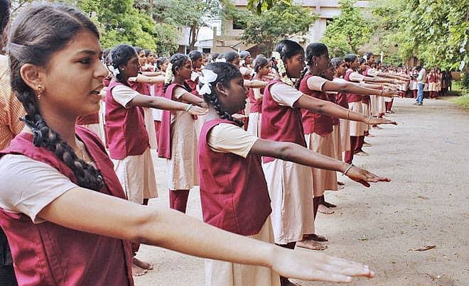 பிஞ்சு நெஞ்சங்களில் சாதி, மதவெறி விஷக் கருத்துகளைப் பரப்புவதா? : அமைச்சருக்கு கே.பாலகிருஷ்ணன் கண்டனம்!