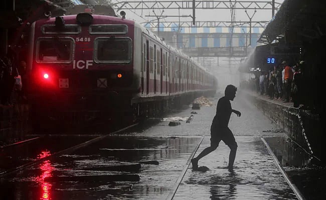 வடகிழக்குப் பருவமழை எப்போது தொடங்கும்? - சென்னை வானிலை மையம் கணிப்பு!