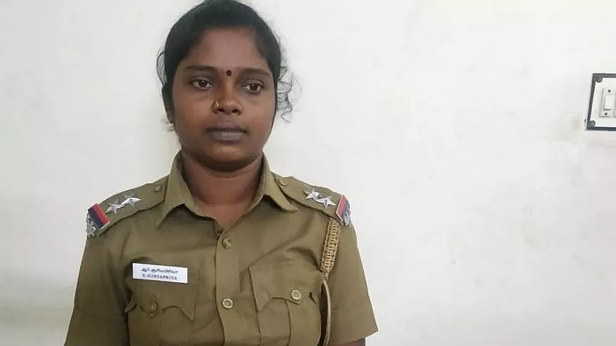 குற்றவாளிக்கு சிபாரிசு செய்ய காவல் நிலையம் சென்ற போலி பெண் சப்-இன்ஸ்பெக்டர் கைது!