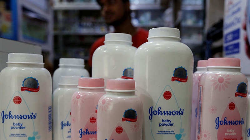 குழந்தைகளுக்கு கேன்சர் : பேபி பவுடரின் விற்பனையை நிறுத்தும் ஜான்சன் அண்ட் ஜான்சன்!
