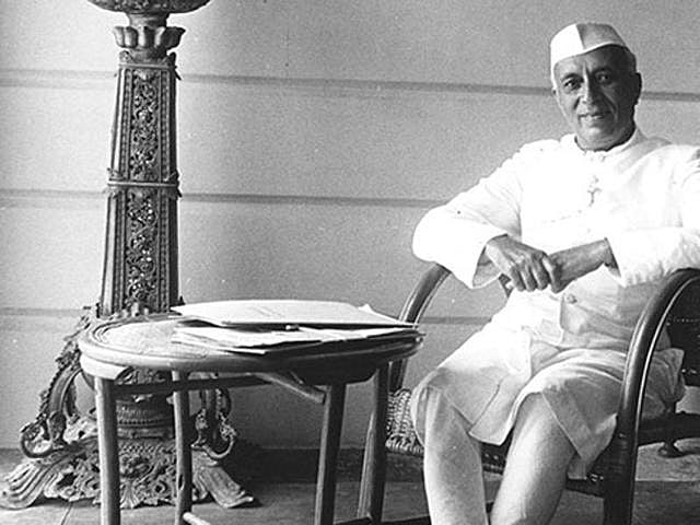 “பா.ஜ.கவினரின் அப்பட்டமான நேரு வெறுப்புக்குக் காரணம் இதுதானா?” - சான்று தரும் புத்தகம்!