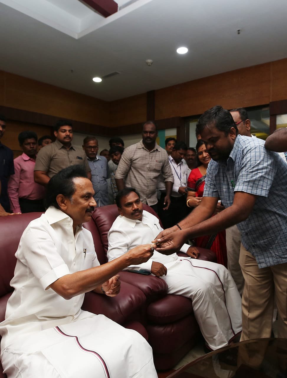 அண்ணா நூற்றாண்டு நூலகத்திற்கு திடீர் விசிட்... உறுப்பினர் ஆன மு.க ஸ்டாலின் (Album)