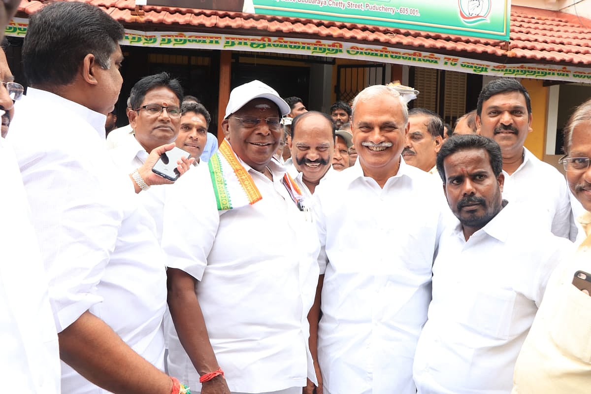 “என்.ஆர்.காங்கிரஸுக்கு இடைத்தேர்தலில் மக்கள் மரண அடி கொடுத்துள்ளனர்” - நாராயணசாமி பேட்டி!