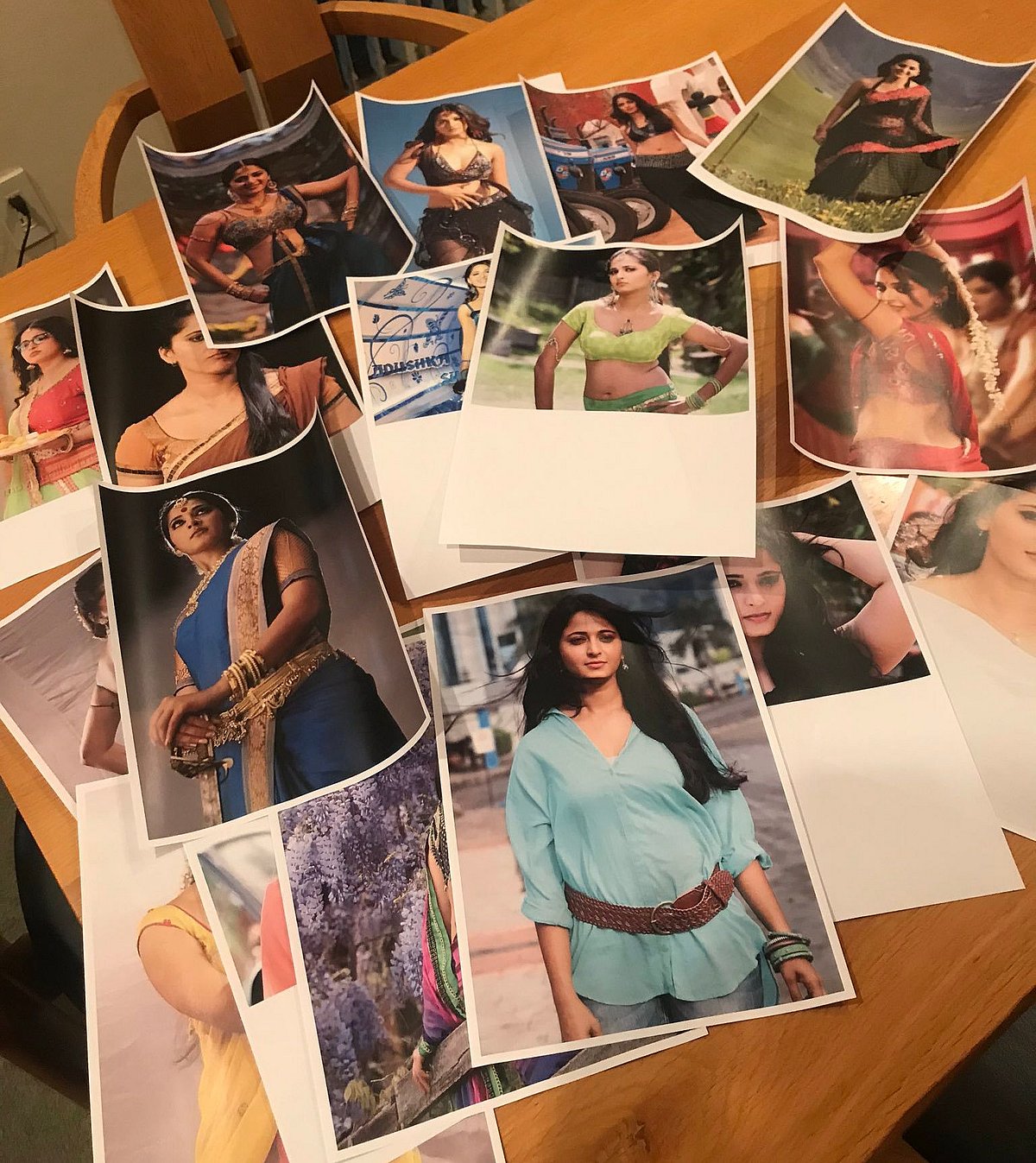 ரசிகர்கள் கொண்டாடும் ‘தேவசேனா’ : அனுஷ்கா பிறந்ததின சிறப்புப் பகிர்வு!