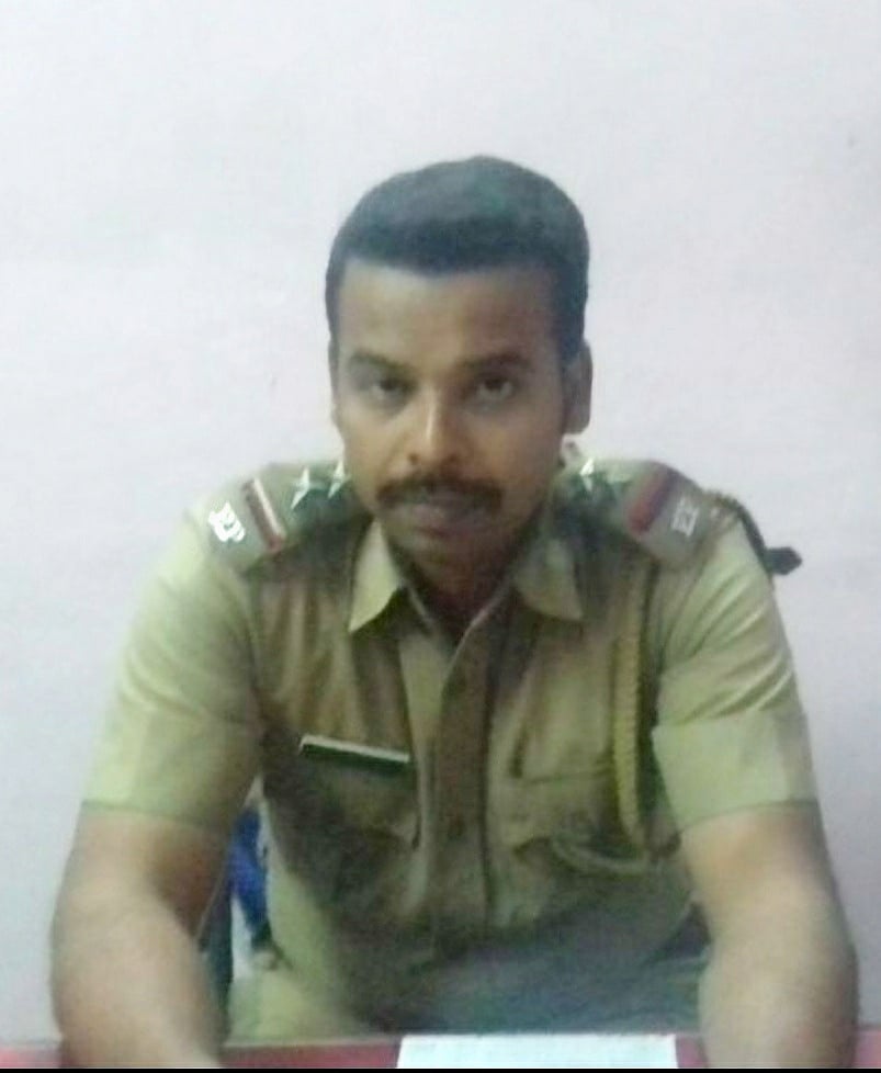 ‘காவல்நிலைய கட்டிடத்திற்குள்  போலிஸ் சப்-இன்ஸ்பெக்டர் தூக்கு போட்டு தற்கொலை’ - புதுச்சேரியில் பரபரப்பு!
