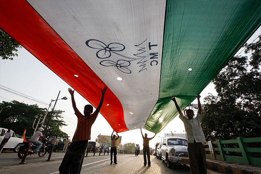 “அராஜக அரசியலுக்கான விலையை கொடுத்திருக்கிறது பா.ஜ.க” : இடைத்தேர்தலில் அமோக வெற்றிபெற்ற திரிணாமுல் காங்!