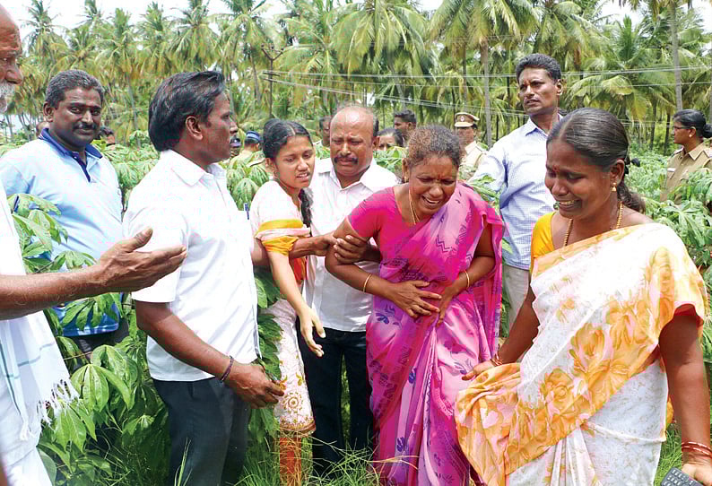 “8 வழிச்சாலை 270 கி.மீ என சொல்வது பொய்” : 10 கி.மீ தூரத்தை குறைக்க 10000 கோடி செலவழிப்பதாக குற்றச்சாட்டு!