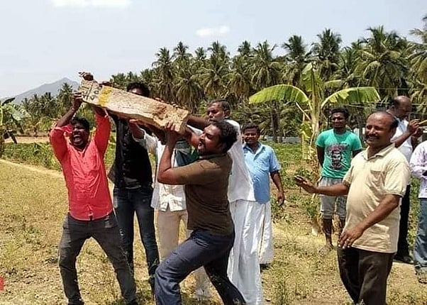 “8 வழிச்சாலை 270 கி.மீ என சொல்வது பொய்” : 10 கி.மீ தூரத்தை குறைக்க 10000 கோடி செலவழிப்பதாக குற்றச்சாட்டு!