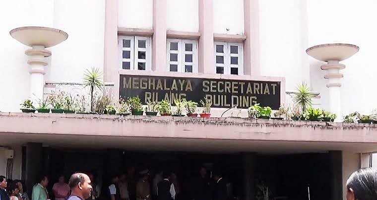 வெளிமாநிலத்தவர்கள் உள்ளே வரும் போது அரசிடம் பதிவு செய்ய வேண்டும் - மேகாலயா அரசு புதிய சட்டம்!