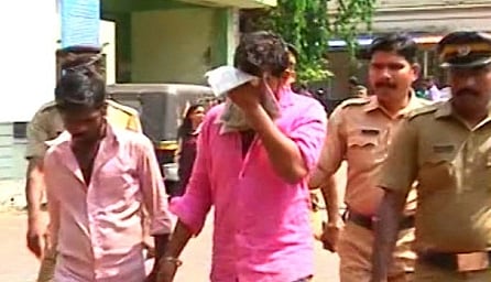 வாளையார் சிறுமிகள் கொலை வழக்கில் விடுதலையான குற்றவாளி மீது பொதுமக்கள் தாக்குதல் - வைரலாகும் வீடியோ!