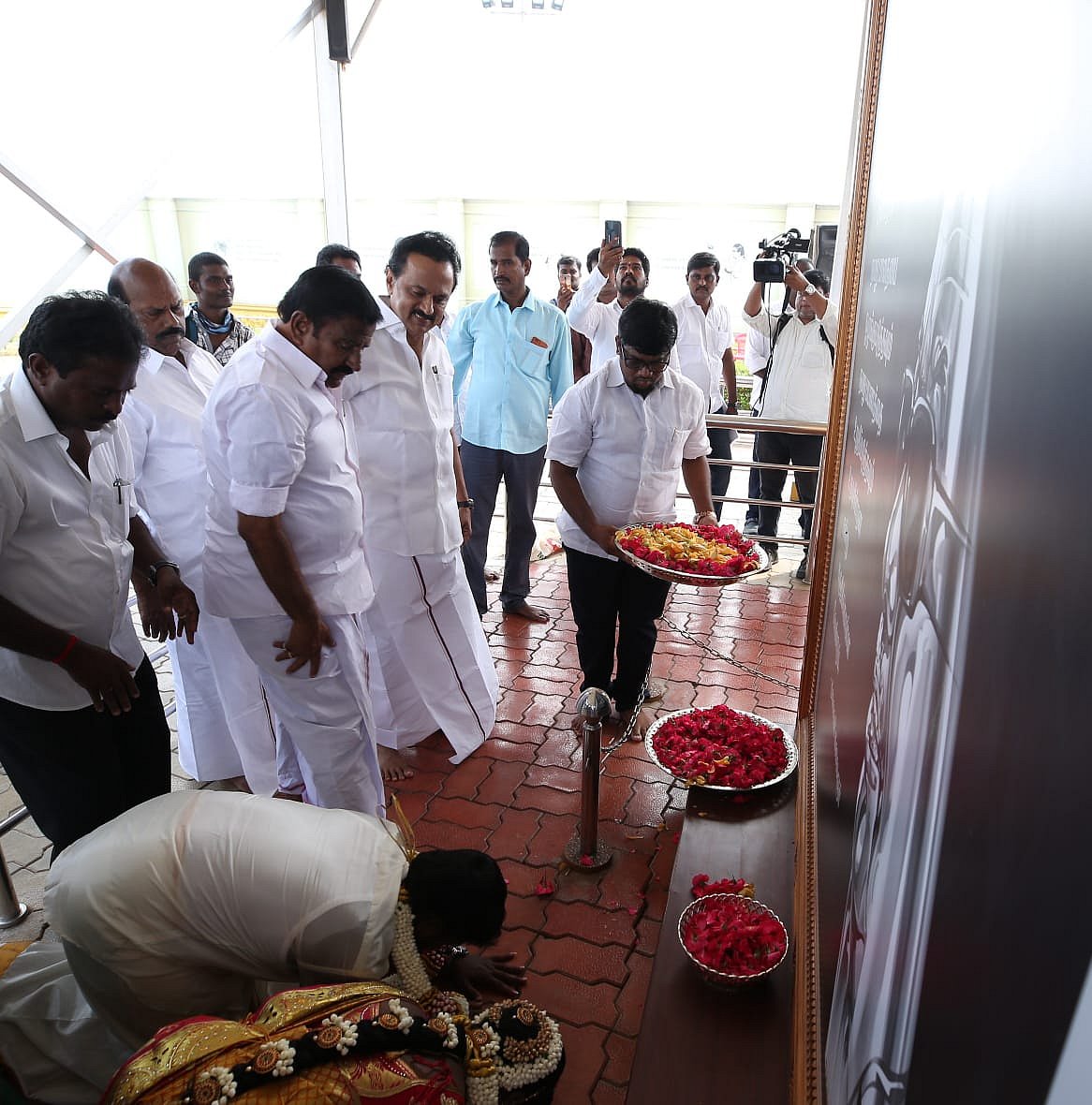 “தமிழினத் தலைவரின் ஓய்விடத்தில் தன்மான மணவிழா!” - உடன்பிறப்புகளுக்கு மு.க.ஸ்டாலின் மடல்!